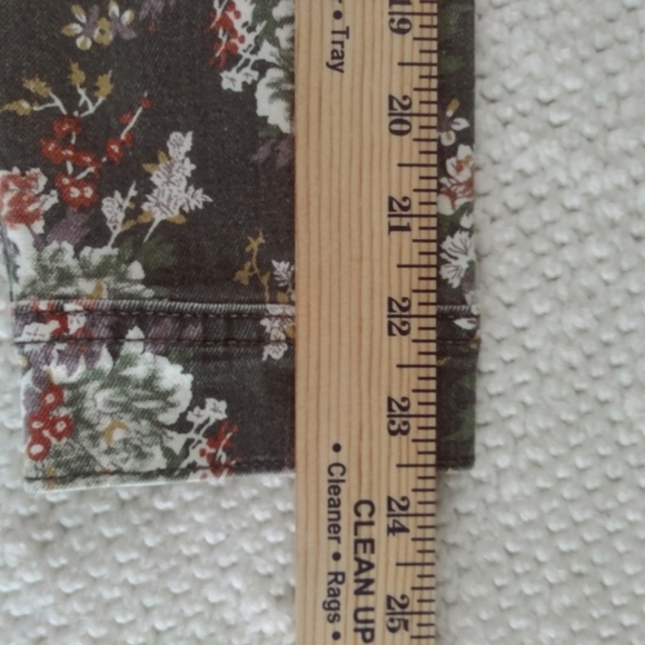 Lucky Brand The Tomboy Trucker Jacket - Picture 8 of 9